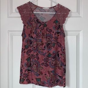 Stitchfix August Mist lace sleeve paisley tanktop